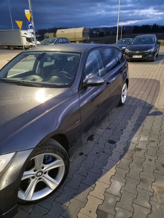 Sprzedam samochód marki BMW 3 2.0d e91, 177 KM (po chip tuningu 210)