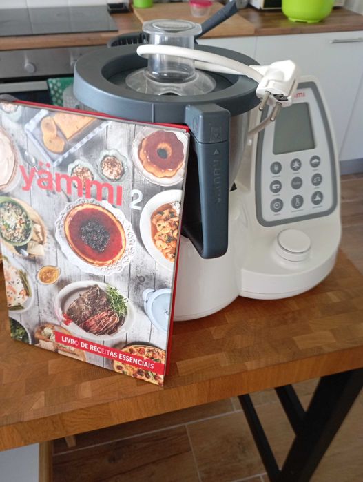 robot    yammi 2