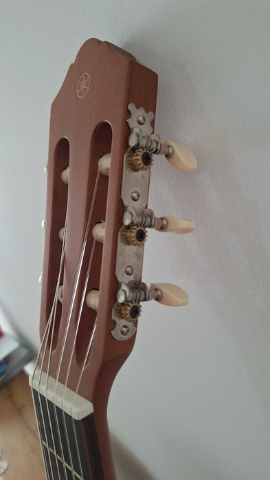 Yamaha C40M II 4/4 Natural Mate - Semino nova - pouquíssimo uso