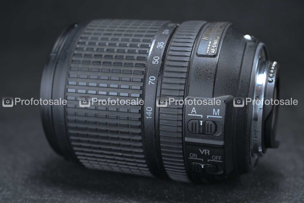 Об'єктив Nikon AF-S 18-140mm f/3.5-5.6G ED VR