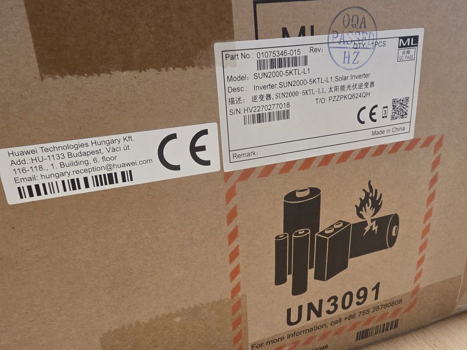 SELADO em CAIXA - INVERSOR 5KW Huawei Híbrido Fatura e garantia 10anos