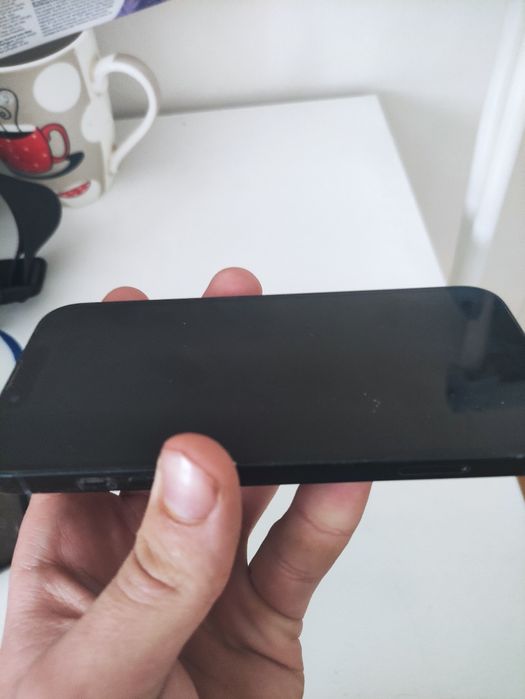 iPhone 13 128GB Black | Майже новий | Документи, чек