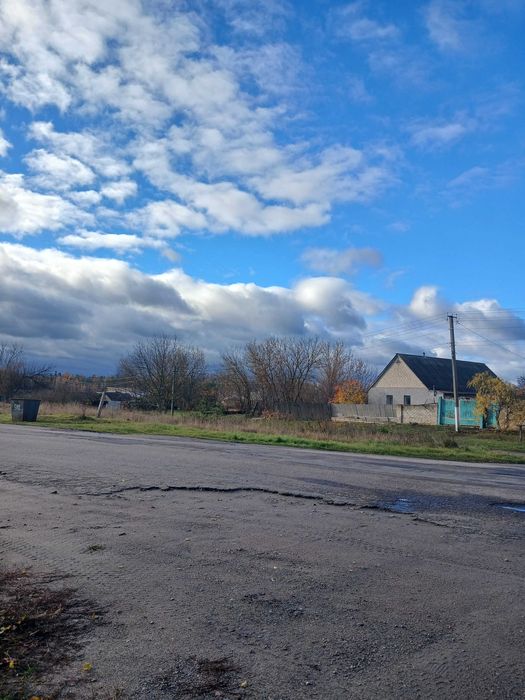 Продам гарний дім