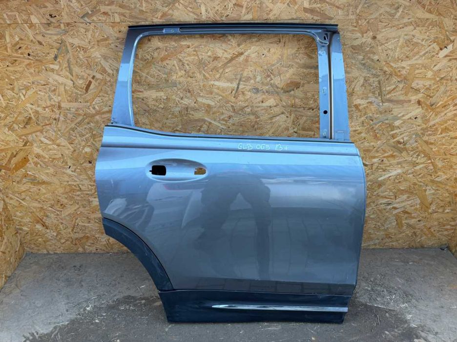 Двері Mercedes GLB X247 W247 передні або задні праві ліві разборка