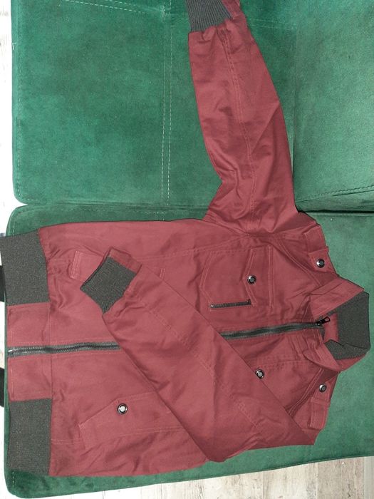 Kurtka jesienna bomberka design by lacoste