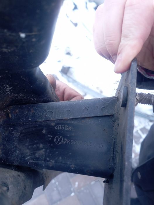 Підсилювач бампера заднього. Усилители задннего бампера