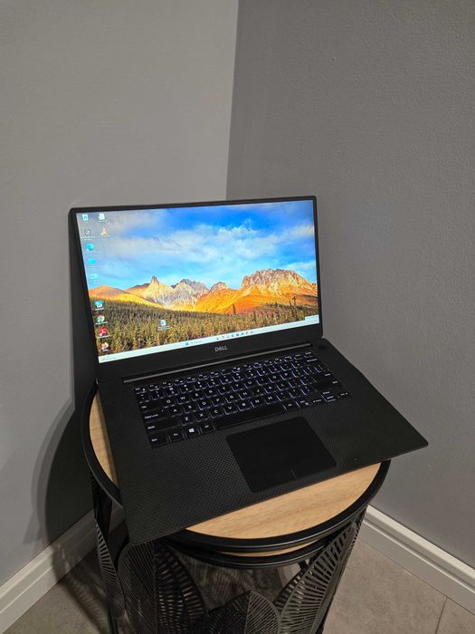 Laptop Dell XPS 15 7590 i7-9750H/32GB 256GB/Win11 GTX 1650 office 2019