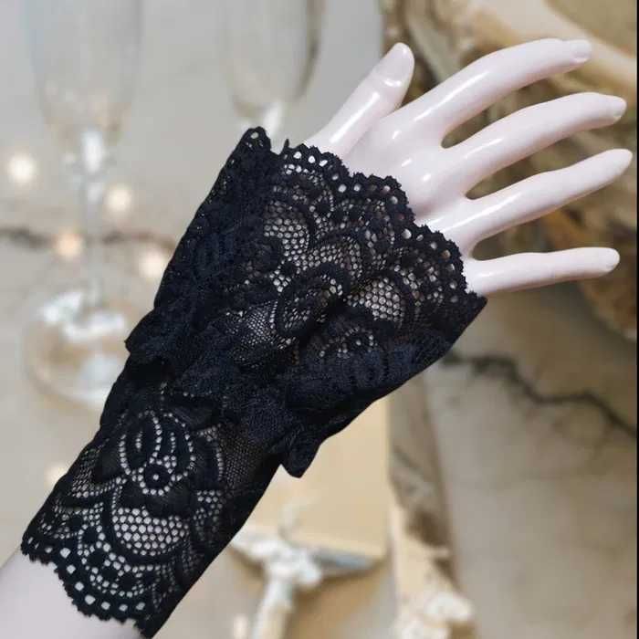 Śliczne koronkowe mankiety z falbanką gotyckie elastyczne lolita 16 cm