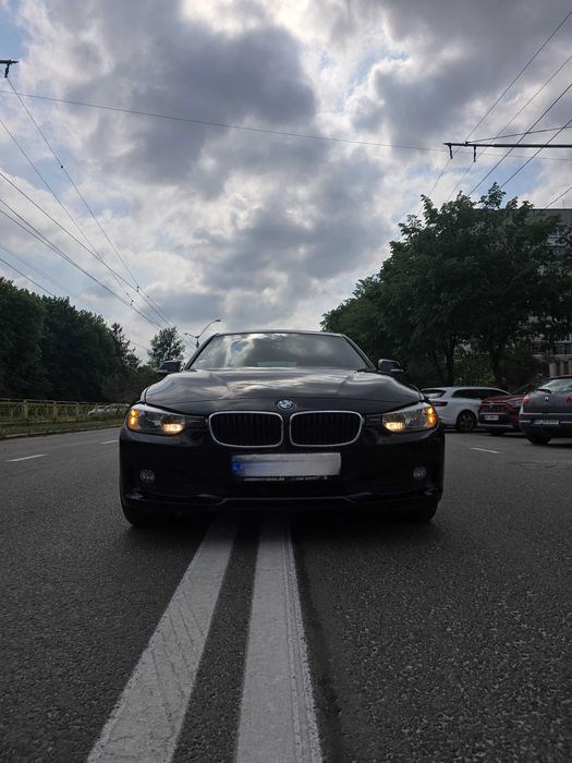 BMW 318d 2013 2.0 Дизель Механіка