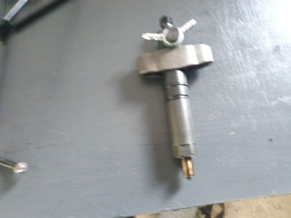 Wtryskiwacz kompletny Zetor Proxima Forteraprzewody  3026