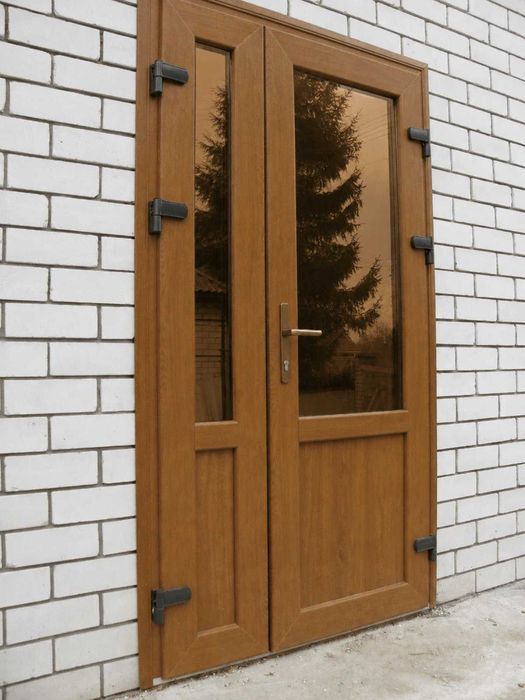 Продаємо Металопластикові вікна та двері в Сторожинці