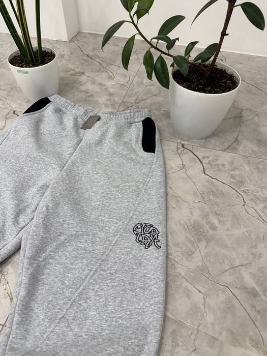 Штани від бренду Mert Ra