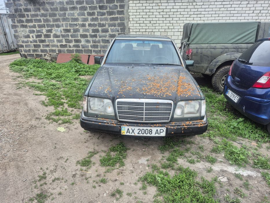 Мерседес 124 260