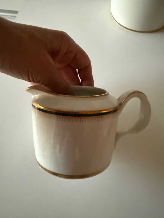 Serviço de chá Vista Alegre modelo Cambridge Novo