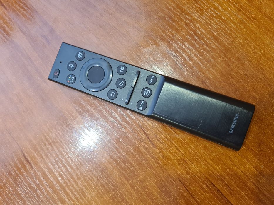 Телевизор Samsung  55'