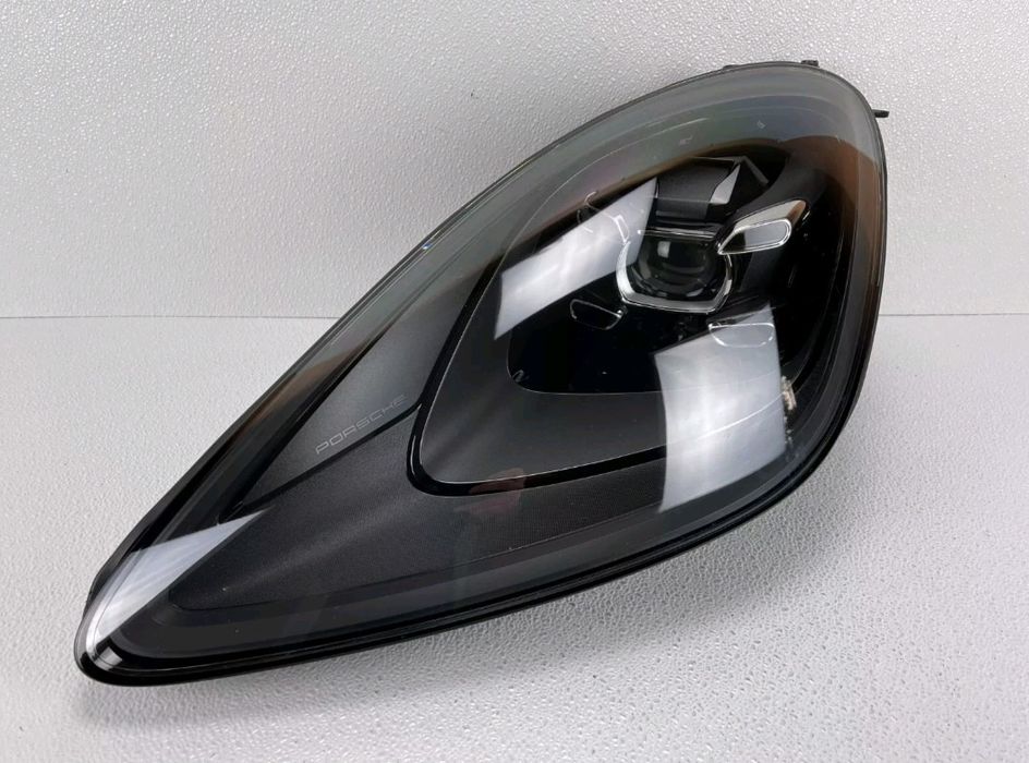 Фара Porsche Cayenne 2018 2019 2020 2021 USA