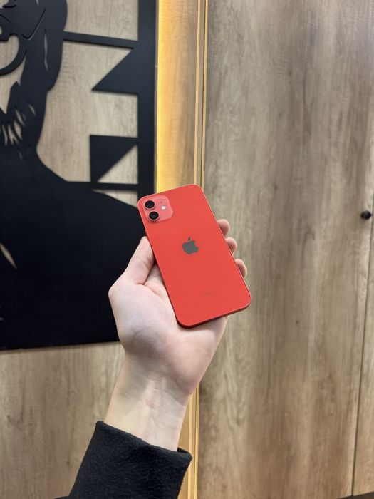 IPhone 12 64gb Red Костюшка 5