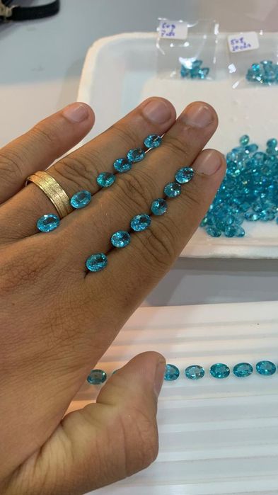 Apatita azul calibrada