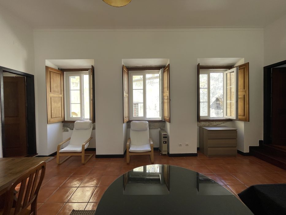 Apartamento T1 - Sé Velha