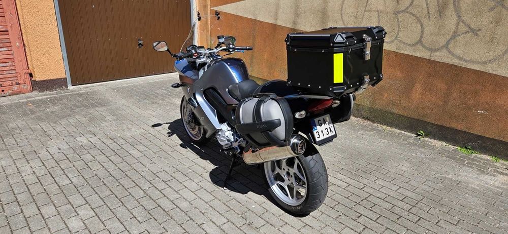 BMW F800ST motocykl turystyczny.