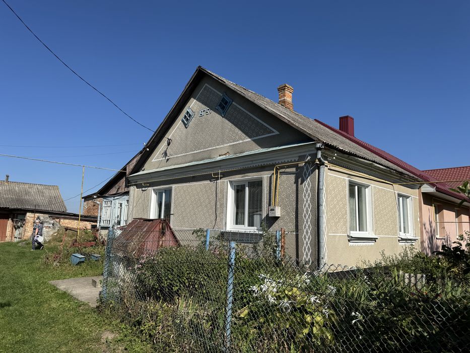 Будинок неподалік Рівного!