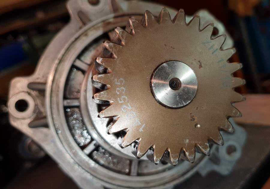 Naprawa długiej pompy wody do Liebherr D934 A7, D936 A7, D946 A7