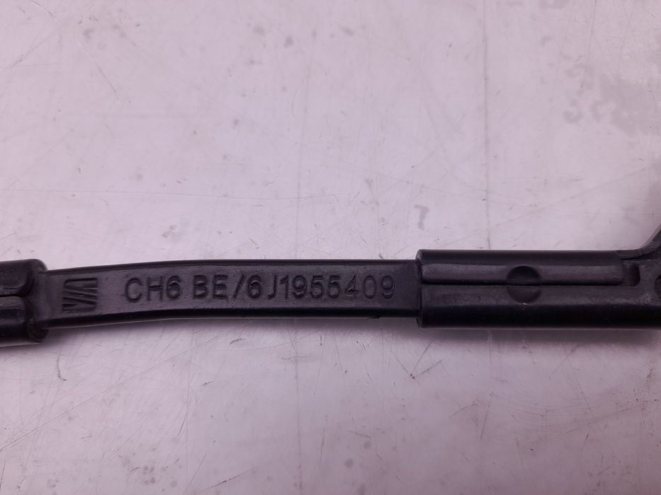Haste / braço de escova limpa vidros frente esquerda SEAT Ibiza IV Spo