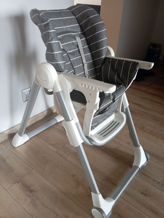 Krzesełko do karmienia Graco Swift Fold Suite Me