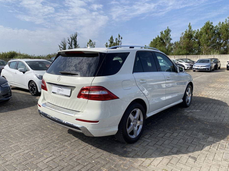 Mercedes-Benz ML 250 CDI 180 mil kms - Nacional