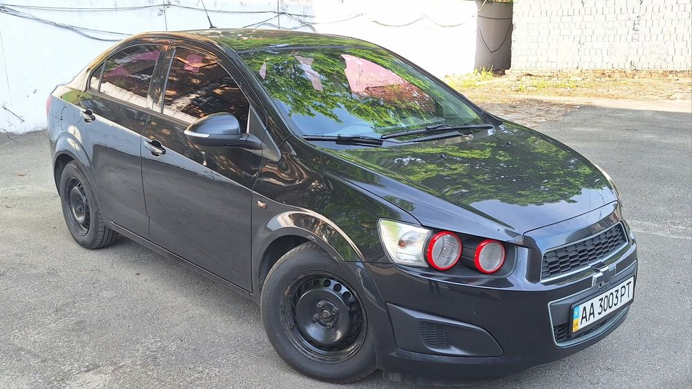 Автомобіль Шевроле авеоT300 Chevrolet aveo
