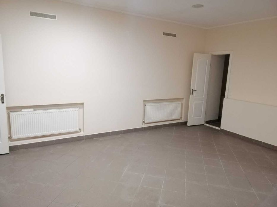 Здам 100м2!Окремий вхід! Центр!Фасад! ТРЦ Гермес та Центральний ринок!