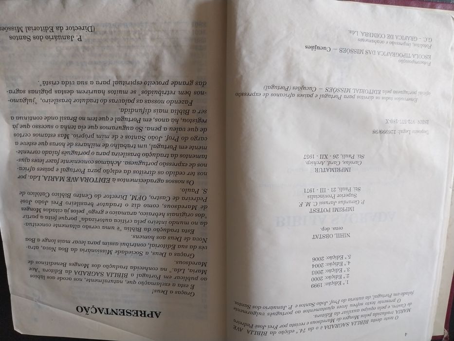 Biblia  sagrada antiga impecavel