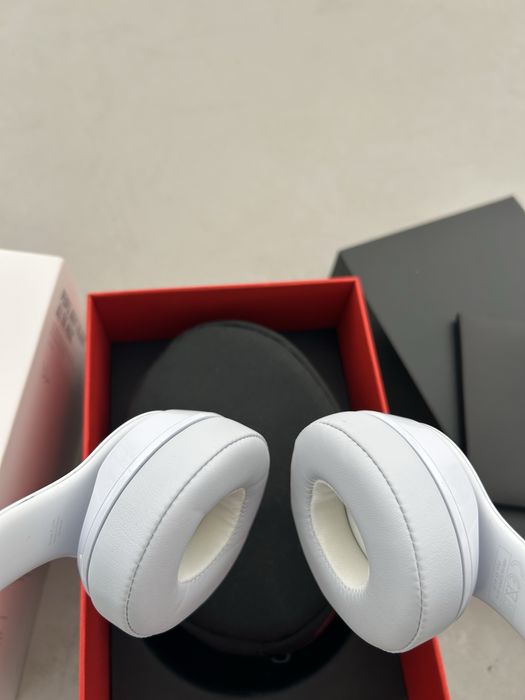 Beats Solo 3 estado novo