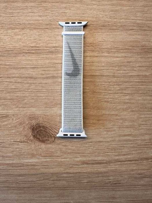 Nowy pasek nylonowy Nike dla Apple Watch (42/44/45/49 mm)