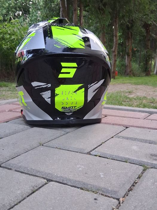 Witam sprzedam kask na cross SHOT