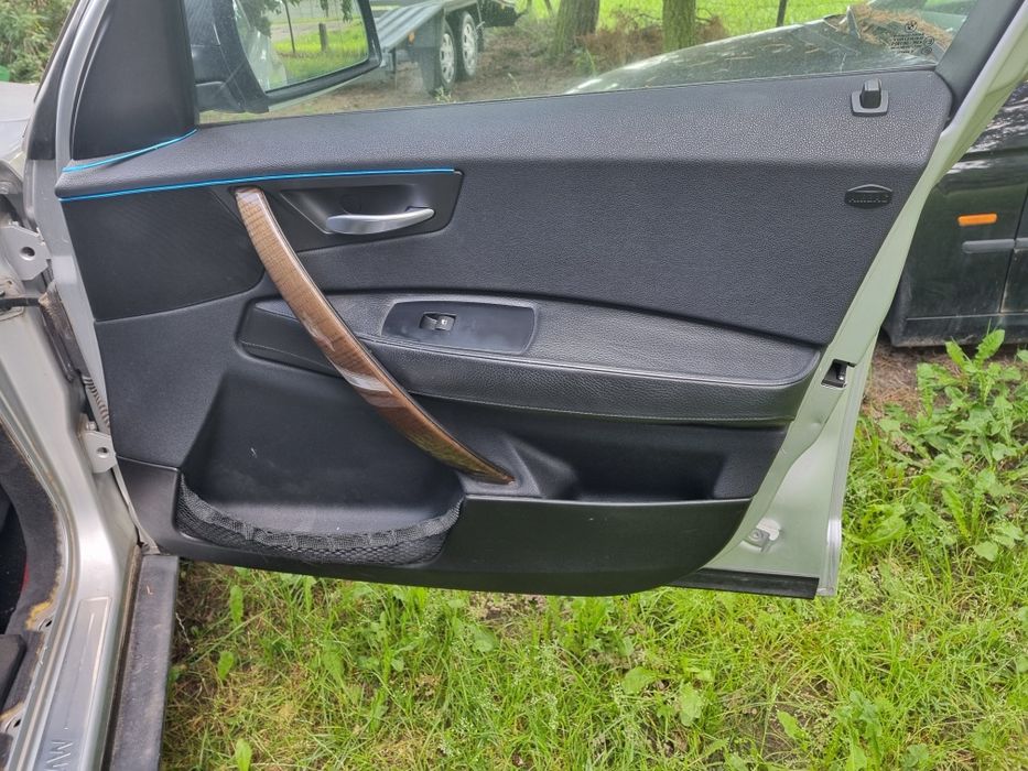 Fotele wnętrze czarna skóra Bmw e83