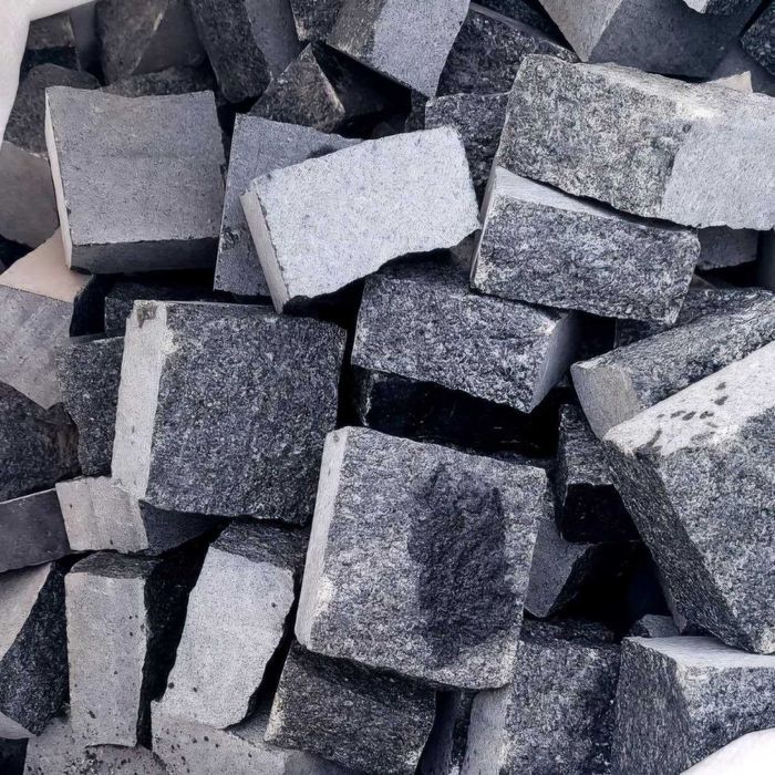 Бруківка гранітна покращена