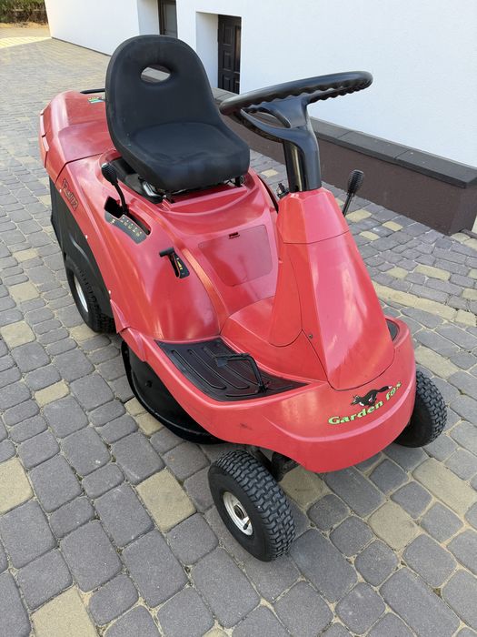 Kosiarka traktorek Honda Castel Garden