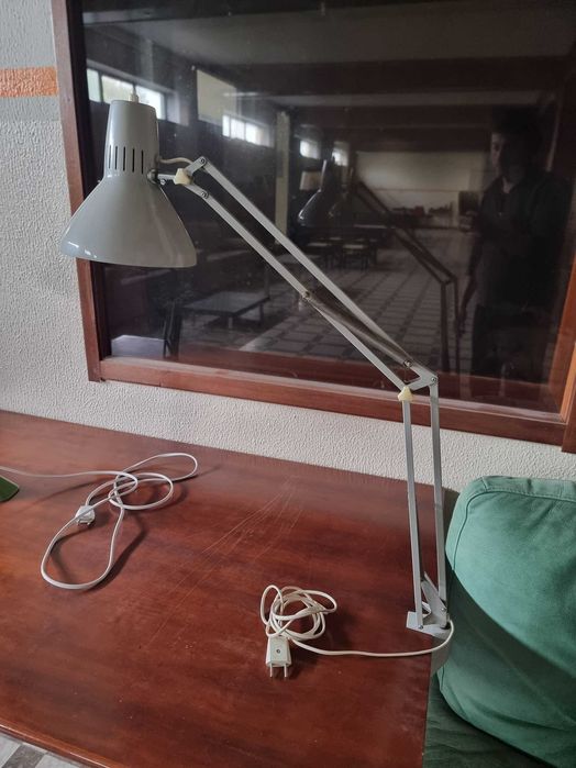 Candeeiro nórdico ( sueco ) de mesa vintage, anos 50/60. Design