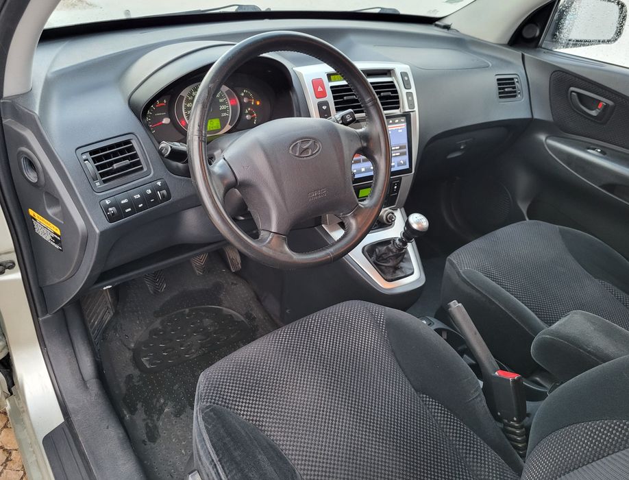 Hyundai Tucson 2.0 crdi 4WD 140cv — photo 5