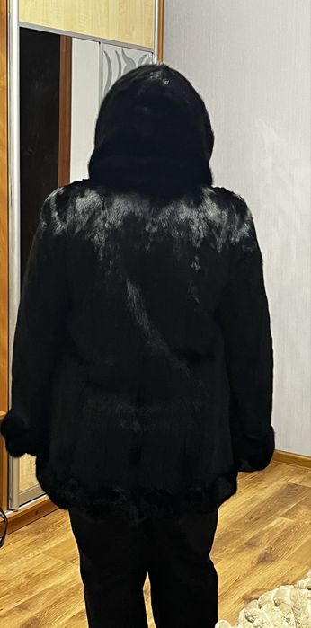 Шуба норкова чорна
