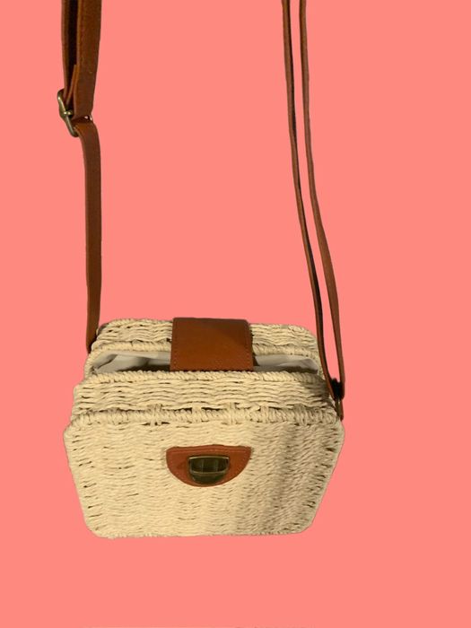 Mala NOVA Efeito Palha