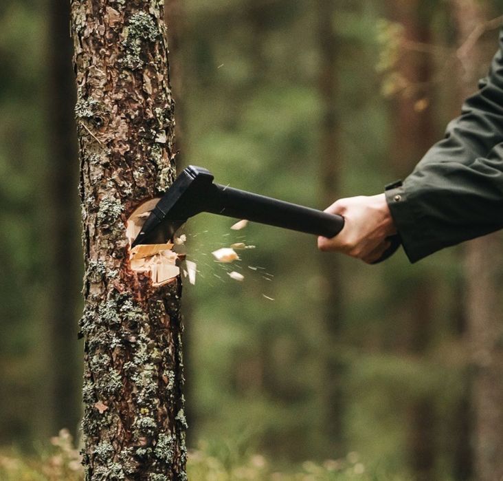 Колун сокира FISKARS Solid A18 (1052045)