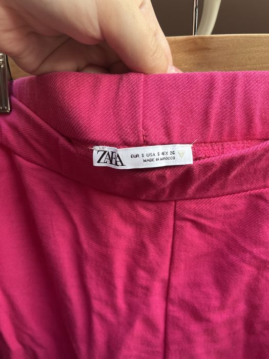 Широкі штани Zara кольору фуксія, розмір S,  чудовий стан