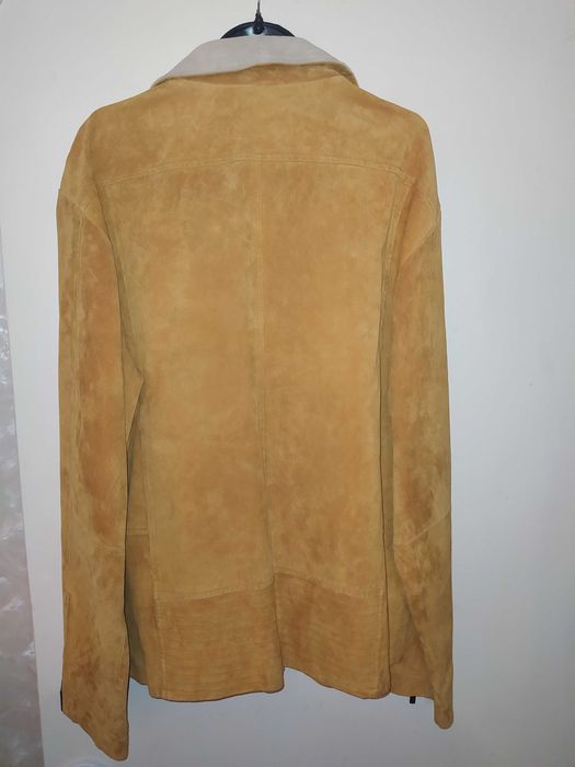 Продам мужские куртки , ветровки