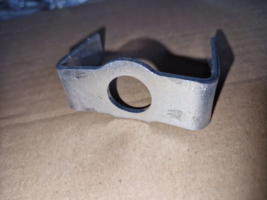 Nowy uchwyt mocowania licznika w ładnym wsk m06 wfm licznik w półce