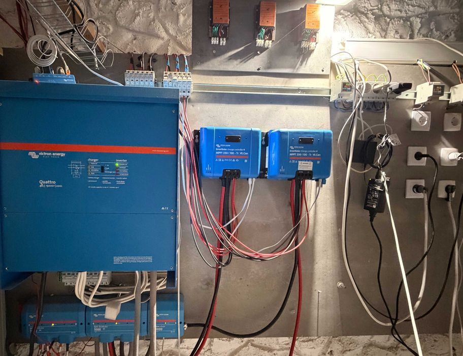 Sistema Solar OffGrid com Baterias