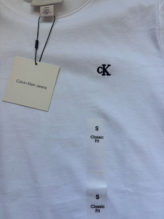 Футболка Calvin Klein S