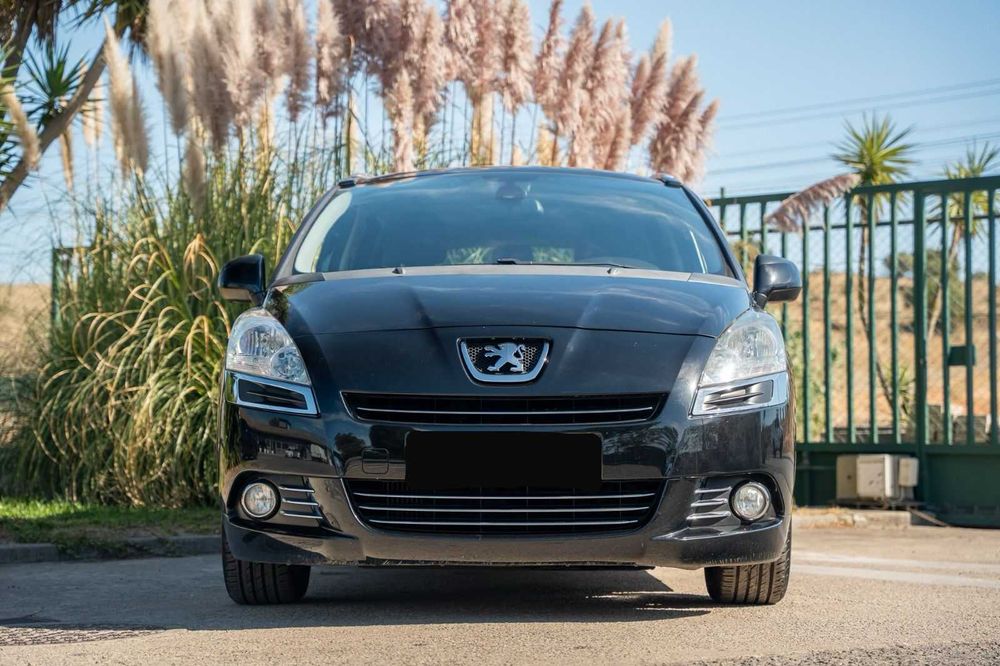 peugeot 5008 7 lugares + teto panorâmico