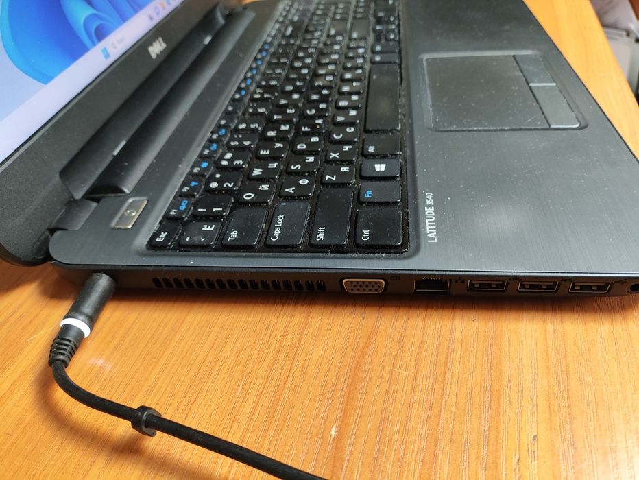 Dell latitude 3540 16гб i5 ssd256